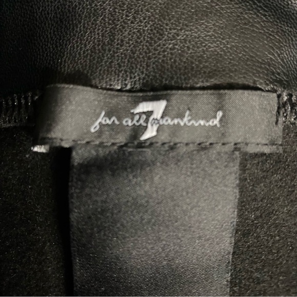 7 For All Mankind Black High Waist Faux Leather Leggings Stretch Bikercore Sz XS - Picture 3 of 8